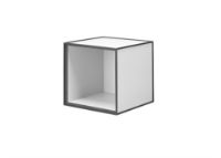 Billede af Audo Copenhagen Frame 28 28x28 cm inkl. Låge - Lys Grå OUTLET