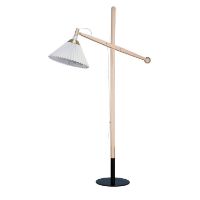 Billede af Le Klint Model 325 Læselampe H: 150 cm - Lys Eg