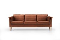 Billede af Mogens Hansen MH 2225 2 Pers Sofa L: 154 cm - Cognac Premium Læder / Lakeret Bøg