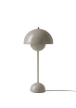 Billede af &Tradition Flowerpot VP3 Bordlampe H: 50 cm - Grey Beige