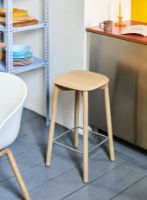 Billede af HAY Soft Edge 82 Barstol Low H: 65 cm - Lakeret Eg / Eg 
