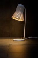 Billede af Secto Design Petite 4620 Bordlampe H: 56 cm - Birk