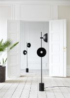 Billede af HANDVÄRK FURNITURE Studio Gulvlampe H: 165 cm - Sort