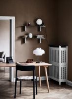 Billede af &Tradition TK1 Betty Chair SH: 47cm - Black/Natural Linen