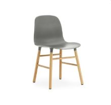 Billede af Normann Copenhagen Form Stol SH: 44cm - Grå/Eg