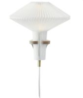 Billede af Le Klint 204 Væglampe The Mushroom H: 24 cm - Lys Eg