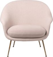 Billede af GUBI Bat Lounge Chair Low Back - Antique brass/Harp 200