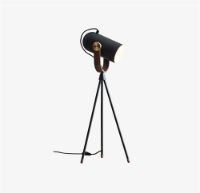 Billede af Le Klint Carronade Bordlampe H: 60 cm - Sort UDSTILLINGSMODEL 