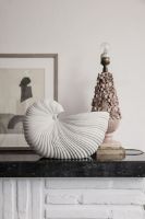 Billede af Ferm Living Shell Pot H: 20 cm - Off White