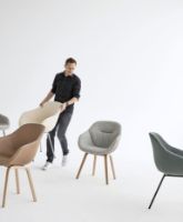 Billede af HAY AAC123 About a Chair Spisebordsstol Polstret SH: 47,5 cm - Lacquered Oak Veneer/Sense Nougat