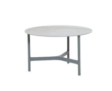 Billede af Cane-line Outdoor Twist Sofabord Mellem Ø: 70 cm - Light Grey/Fossil Grey Keramik 