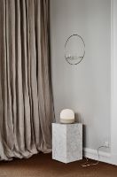 Billede af Audo Copenhagen Plinth Tall H: 51 cm - White Carrara Marble