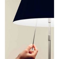 Billede af Luceplan Costanza Bordlampe H: 76-110 cm - Brass/White