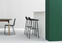 Billede af Normann Copenhagen Form Barstol SH: 75cm - Blå/Stål