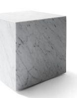 Billede af Audo Copenhagen Plinth Cubic H: 40 cm - White Carrara Marble