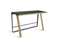 Billede af Bent Hansen Hemingway Skrivebord m. Opladerstation L: 120 cm - Matlakeret Eg/Conifer Green Linoleum