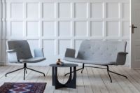 Billede af Bent Hansen Primum 2 pers. sofa m. Armlæn L: 140 cm - Hallingdal 116/Sort Stel