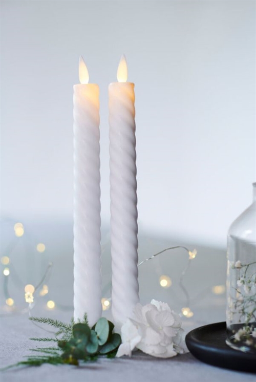 Billede af Sirius Sara Tall Wave 2STK H: 25 cm Bevægelig flamme - Hvid 