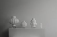 Billede af Louise Roe Balloon Vase #04 H: 32 cm - Opal White