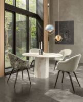 Billede af GUBI Space Candlestick Lysestage H: 17 cm - Antik Brass