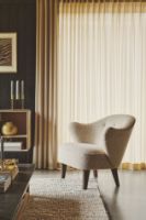 Billede af Audo Copenhagen Ingeborg Signatur Loungestol SH: 40 cm - Sacho Zero Boucle 001/Røget Eg