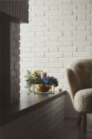 Billede af Audo Copenhagen Ingeborg Loungestol SH: 40 cm - Sheepskin Moonlight/Eg