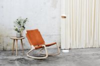 Billede af Mater Rocker Chair H: 78 cm - Whisky Læder/Matlakeret Eg