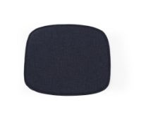 Billede af Normann Copenhagen Form Hynde 46x39cm - Blå