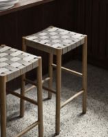 Billede af &Tradition TK7 Betty Chair Barstol H: 66 cm - Oak w. Natural Linen