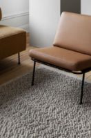 Billede af Dux Domus Steel Lænestol H: 71 cm - Sort stel / Brun læder 