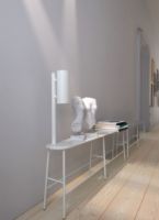 Billede af FROST NOVA2 Bordstander til Dispenser H: 50 cm - Mat Hvid 