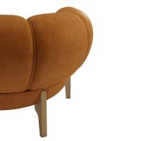 Billede af GUBI Croissant Sofa SH: 46 cm - Oak / Chamois Cuoio