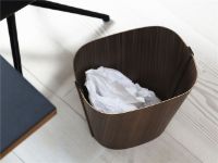 Billede af Normann Copenhagen Tales of Wood Papirkurv 34x35,5 cm - Valnød 