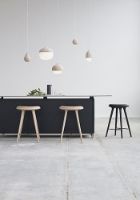 Billede af Mater High Stool H: 69 cm - Sæbebehandlet Eg / Natur Læder