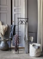 Billede af Ferm Living Dora Clothes Stand H: 132,5 cm - Cashmere