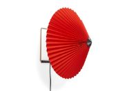 Billede af HAY Matin Wall Lamp 380 38x25 cm - Bright Red / Brass 