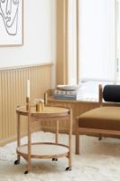 Billede af Brdr. Krüger Bølling Bakkebord m. 2 bakker Ø: 50 cm - Røget Eg Olieret/Gul og Creme