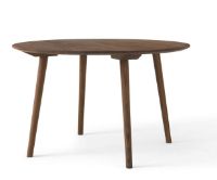 Billede af &Tradition SK4 In Between Dining Table Ø: 120 cm - Oiled Walnut