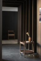 Billede af Brdr. Krüger Bølling Bakkebord m. 2 bakker Ø: 60 cm - Olieret Valnød/Beige og Brun