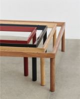 Billede af HAY Kofi Table 60x60 cm - Solid Walnut / Clear Glass