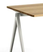 Billede af HAY Pyramide Table 01 140x75 cm - Beige Powder Coated Steel/Clear Lacquered Oak