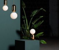 Billede af Parachilna Aballs M GR Bordlampe Ø: 24 cm - Golden