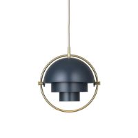 Billede af GUBI Multi-Lite Pendel Small Ø:25,5 cm Brass base - Midnight Blue skærm