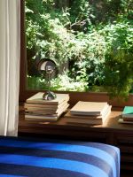 Billede af &Tradition Flowerpot VP9 Bordlampe H: 29,5 cm - Chrome-Plated