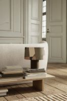 Billede af Ferm Living Kona Display Table 140x34 cm - Natural Oak 