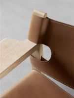 Billede af Fredericia Furniture 2226 Den Spanske Stol af Børge Mogensen SH: 33 cm - Naturfarvet Læder/Lys Olieret Eg
