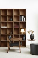 Billede af Fredericia Furniture 2226 Den Spanske Stol af Børge Mogensen SH: 33 cm - Sort Læder/Olieret Røget Eg