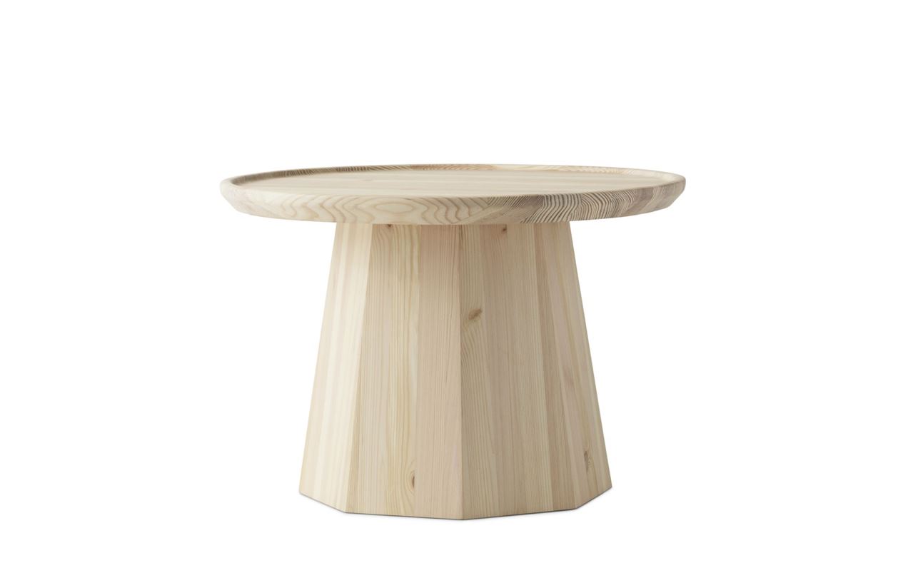 Billede af Normann Copenhagen Pine Bord Stor H: 44,6 x Ø: 65 cm - Fyrretræ