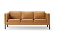 Billede af Fredericia Furniture 2335 Mogensen 2,5 Pers. Sofa L: 180 cm - Læder Max 91 Chestnut/Sortlakeret Eg