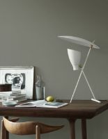 Billede af Warm Nordic Rúna Skrivebord L: 130 cm - Valnød  